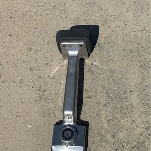 Robert’s deluxe knee kicker 10-412 carpet stretching installing tool